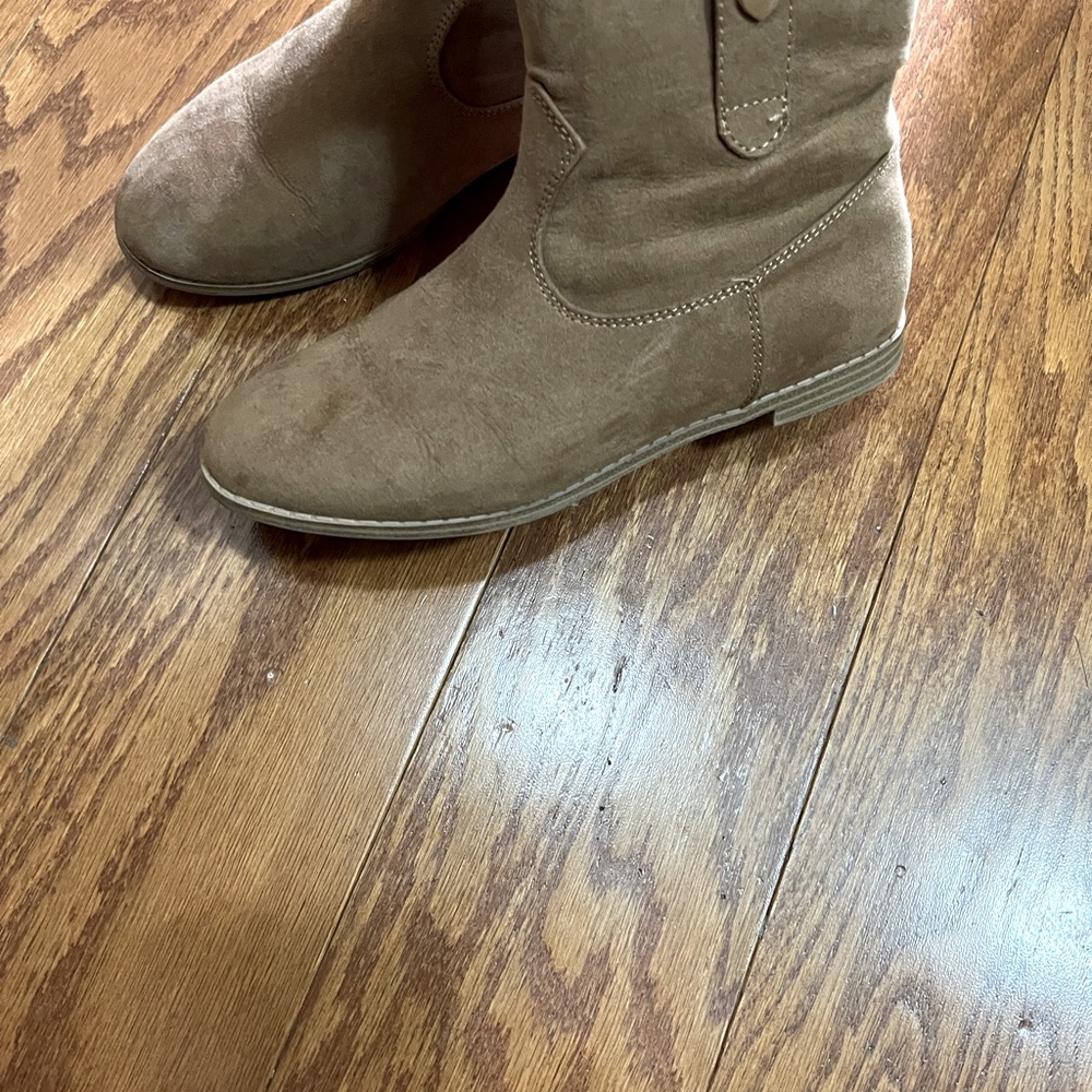 Tan Boots
